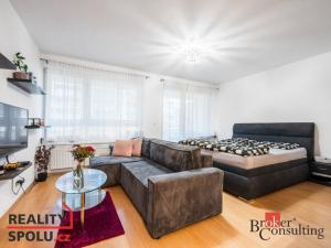 Pronájem bytu 1+kk, Brno - Líšeň, Holzova, 40 m2