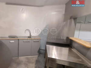 Pronájem obchodního prostoru, Český Těšín, Nádražní, 18 m2