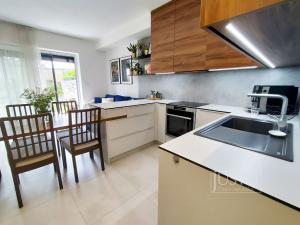 Prodej bytu 2+kk, Písek - Hradiště, Cihlářská, 48 m2