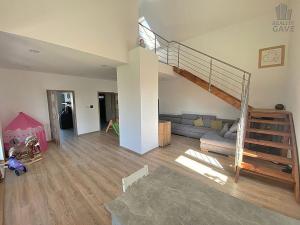 Pronájem rodinného domu, Lkáň, 120 m2