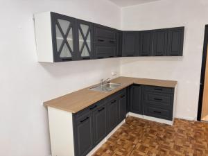 Pronájem bytu 2+kk, Zlín, Javorová, 34 m2