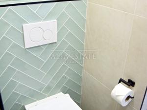 Pronájem bytu 3+kk, Ostrov, U Nemocnice, 72 m2