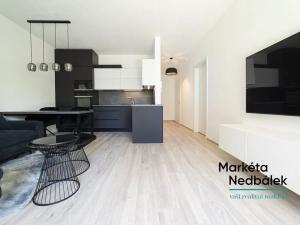 Pronájem bytu 2+kk, Zlín, Smetanova, 61 m2