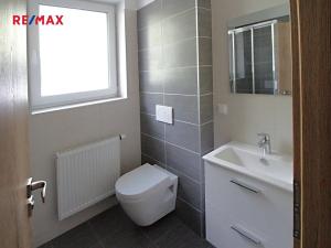 Pronájem bytu 2+kk, Cerhenice, Nádražní, 50 m2