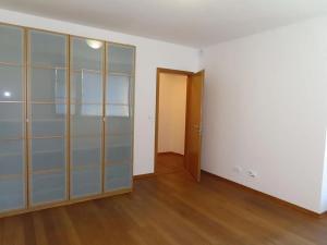 Pronájem rodinného domu, Praha - Jinonice, U dětského hřiště, 350 m2