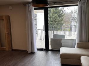 Pronájem bytu 3+kk, Tuchoměřice, U Kopečku, 65 m2