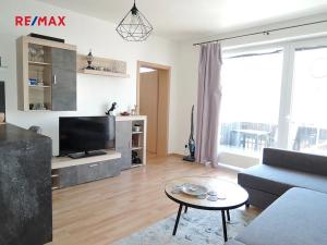 Pronájem bytu 2+kk, Hostivice, Žitná, 53 m2