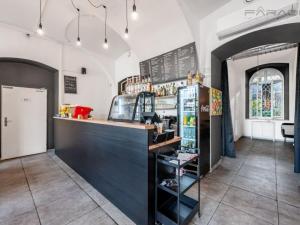 Pronájem restaurace, Praha - Smíchov, Nádražní, 157 m2