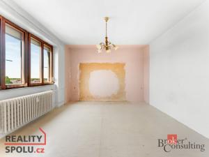 Prodej bytu 3+1, Srch, 68 m2