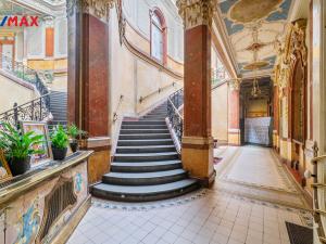 Prodej historického objektu, Hradec Králové, Tomkova, 1502 m2