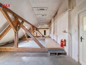 Prodej historického objektu, Hradec Králové, Tomkova, 1502 m2