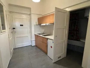 Pronájem bytu 1+1, Praha - Libeň, Sokolovská, 30 m2