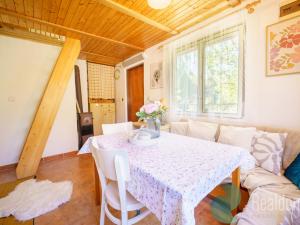 Prodej chaty, Planá, 420 m2