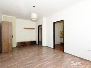 Prodej bytu 3+1, Černčice, 66 m2