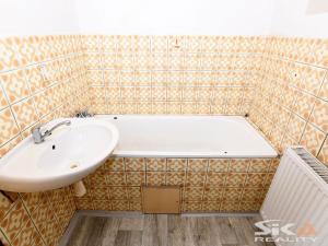 Prodej bytu 3+1, Černčice, 66 m2