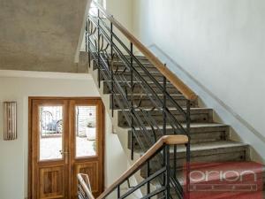 Pronájem bytu 3+kk, Praha - Vinohrady, Hradešínská, 70 m2