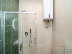 Pronájem bytu 2+kk, Praha - Žižkov, Žerotínova, 47 m2