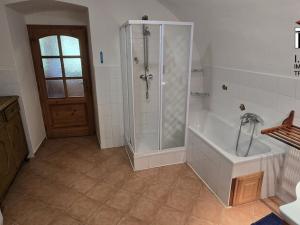 Prodej chalupy, Brněnec - Chrastová Lhota, 230 m2