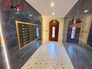 Pronájem bytu 1+kk, Praha - Podolí, Sinkulova, 28 m2