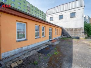 Prodej komerční nemovitosti, Jirkov, U Stadionu, 453 m2