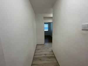 Pronájem bytu 2+1, Čelákovice, V Prokopě, 43 m2