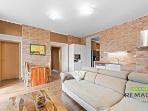 Prodej bytu 3+kk, Uherské Hradiště, Zelené náměstí, 86 m2