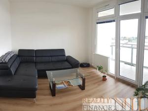 Prodej bytu 3+1, Plzeň, Žlutická, 69 m2