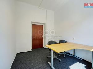 Pronájem kanceláře, Plzeň - Lobzy, Republikánská, 11 m2