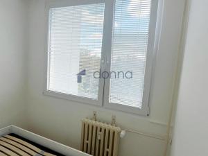Pronájem bytu 2+kk, Praha - Střížkov, Červenkova, 38 m2