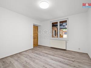Prodej rodinného domu, Knovíz, 87 m2