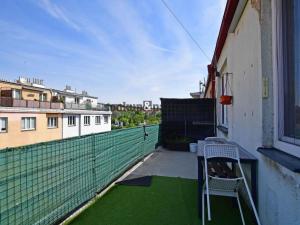 Pronájem bytu 2+kk, Praha - Smíchov, Moulíkova, 55 m2