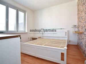 Pronájem bytu 2+kk, Praha - Smíchov, Moulíkova, 55 m2