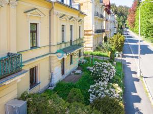 Prodej bytu 3+kk, Mariánské Lázně, Třebízského, 117 m2