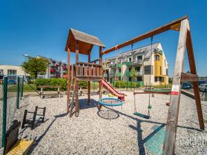 Prodej bytu 2+kk, Říčany, Na Výšině, 56 m2