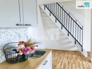 Pronájem bytu 3+kk, Praha - Ruzyně, Drnovská, 65 m2