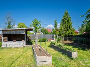 Prodej rodinného domu, Tišice, Luční, 240 m2
