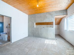 Prodej rodinného domu, Tišice, Luční, 240 m2