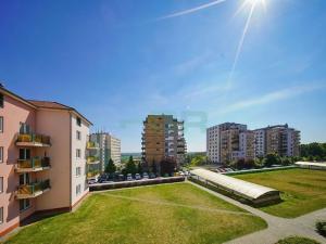 Pronájem bytu 1+kk, Praha - Horní Měcholupy, Padovská, 41 m2