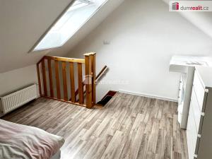 Prodej bytu 2+1, Týnec nad Sázavou - Chrást nad Sázavou, 63 m2