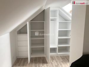 Prodej bytu 2+1, Týnec nad Sázavou - Chrást nad Sázavou, 63 m2