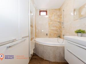 Prodej rodinného domu, Slatinice, 219 m2