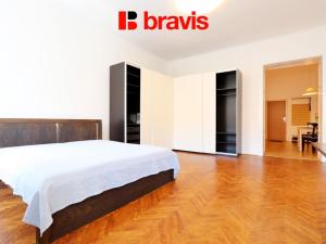 Pronájem bytu 1+1, Brno, Slovákova, 53 m2