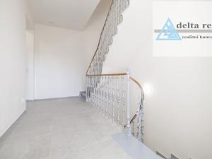 Prodej bytu 2+kk, Šumperk, Jesenická, 65 m2