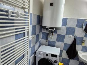Prodej bytu 3+1, Příchovice, 59 m2