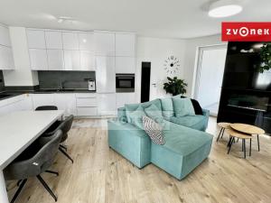 Prodej bytu 2+kk, Zlín - Malenovice, třída Svobody, 66 m2