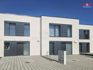 Prodej rodinného domu, Sezemice, 183 m2