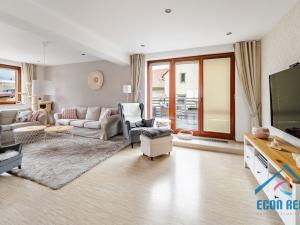 Prodej rodinného domu, Chrášťany, Ke Kapličce, 250 m2