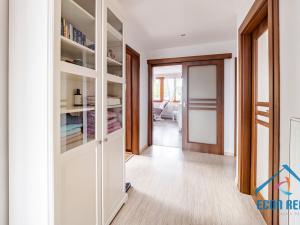 Prodej rodinného domu, Chrášťany, Ke Kapličce, 250 m2