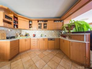 Prodej rodinného domu, Hodonín, Perunská, 230 m2