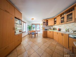 Prodej rodinného domu, Hodonín, Perunská, 230 m2